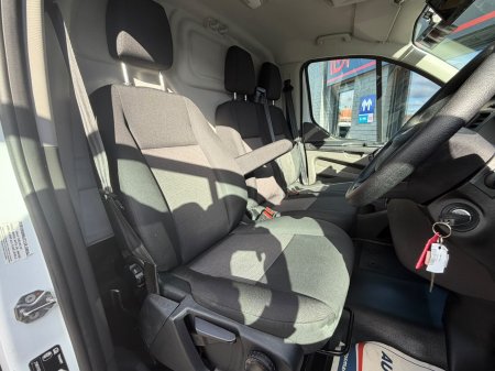 2023 Ford Transit Custom - photo 6