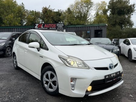 2015 Toyota Prius - photo 3