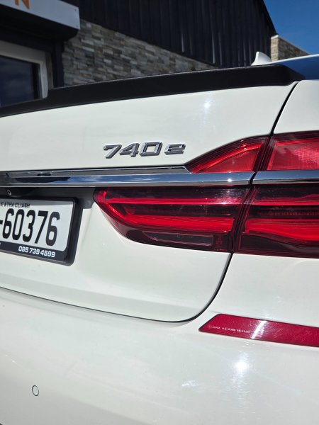 2018 BMW 7-Series - photo 9