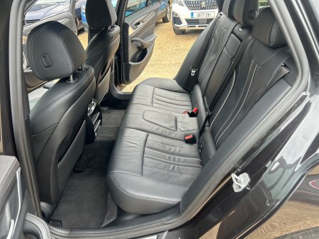 2022 BMW 5-Series - photo 12