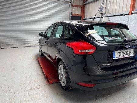 2017 Ford Focus - photo 7