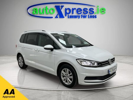 2020 Volkswagen Touran 7 Seater 1.4 TSI Automatic, Reversing camera
