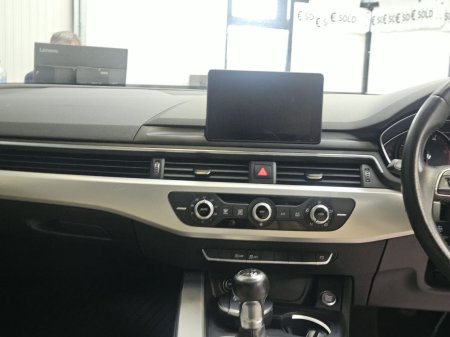 2016 Audi A4 - photo 12