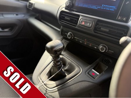 2023 Peugeot Partner - photo 20