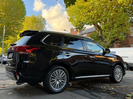 2018 Mitsubishi Outlander - photo 5