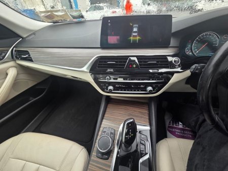 2018 BMW 5-Series - photo 10