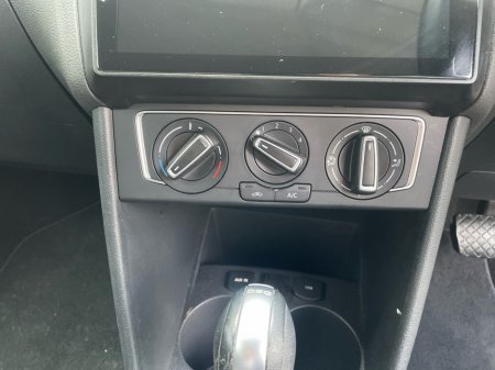 2015 Volkswagen Polo - photo 16