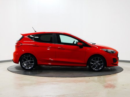 2024 Ford Fiesta - photo 2