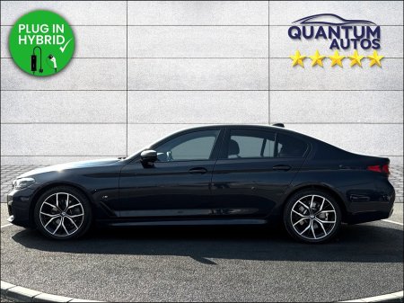 2021 BMW 5-Series - photo 5