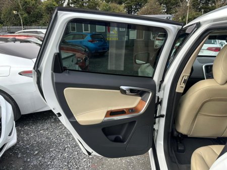 2017 Volvo XC60 - photo 5