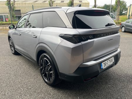 2026 Peugeot 5008 - photo 4
