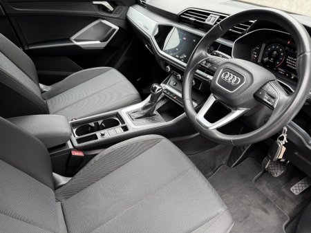 2022 Audi Q3 - photo 10