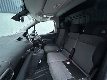 2022 Peugeot Partner - photo 9