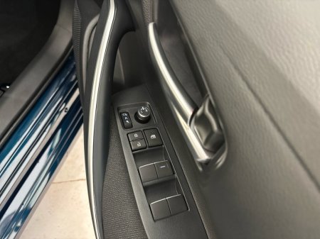 2027 Toyota Corolla - photo 12