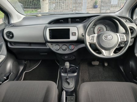 2016 Toyota Yaris - photo 9