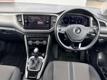 2021 Volkswagen T-Roc - photo 12