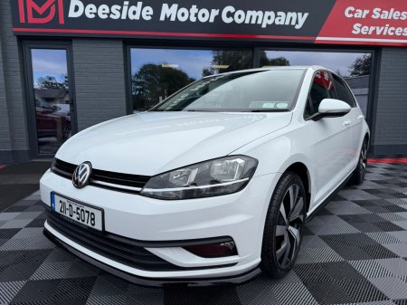 2021 Volkswagen Golf - photo 2