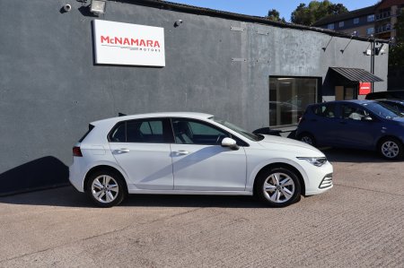 2021 Volkswagen Golf - photo 2