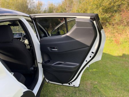 2018 Toyota C-HR - photo 14