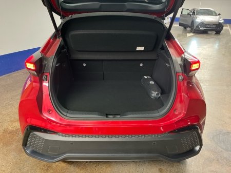 2025 Toyota C-HR - photo 10