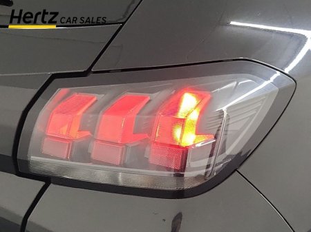 2023 Peugeot 208 - photo 8