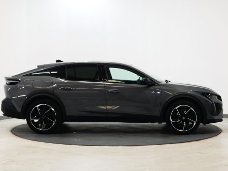 2024 Peugeot 408 - photo 2