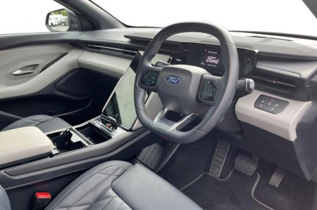 2025 Ford Explorer - photo 9