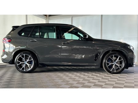 2025 BMW X5 - photo 3