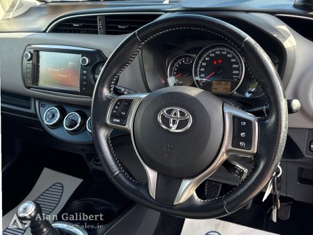 2017 Toyota Yaris - photo 12