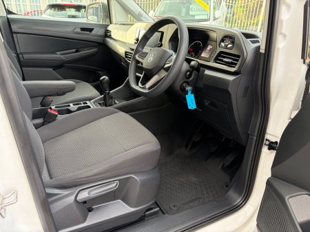 2023 Volkswagen Caddy - photo 9