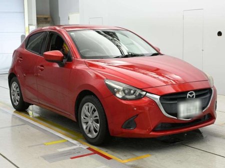 2016 Mazda Demio - photo 3