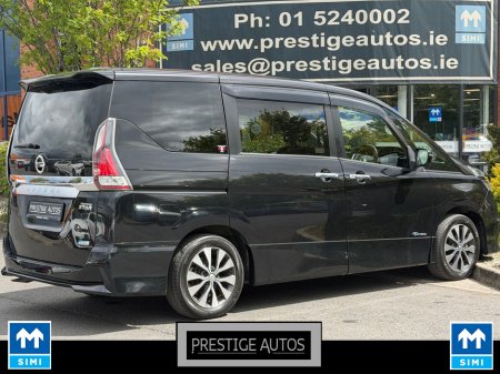 2018 Nissan Serena - photo 4
