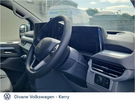 2027 Volkswagen Transporter - photo 2