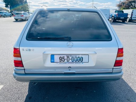 1995 MERCEDES E280 ESTATE 7 SEATER PETROL - photo 7