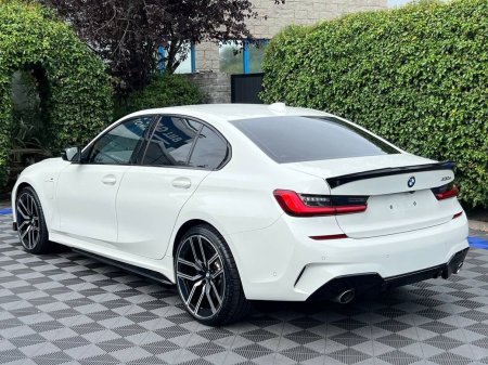 2021 BMW 3-Series - photo 5