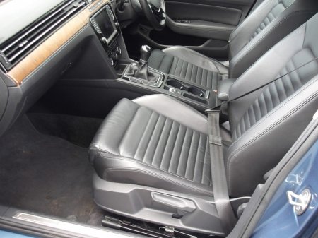2017 Volkswagen Passat - photo 20