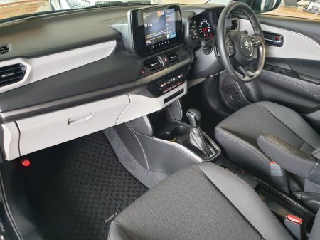 2024 Suzuki Swift - photo 14