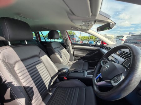 2022 Volkswagen Passat - photo 12