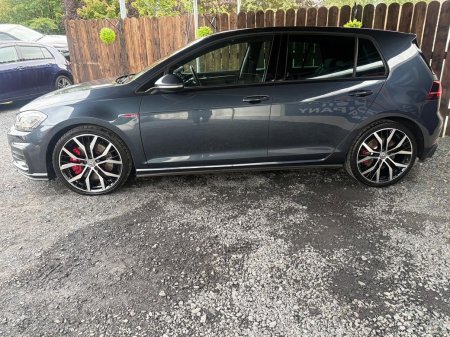 2019 Volkswagen Golf - photo 4