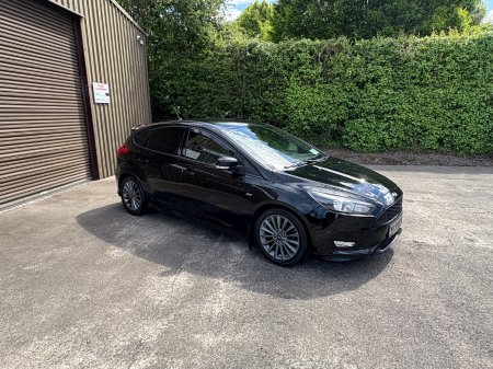 2018 Ford Focus - photo 18