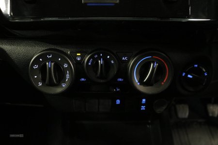 2022 Toyota Hilux - photo 31