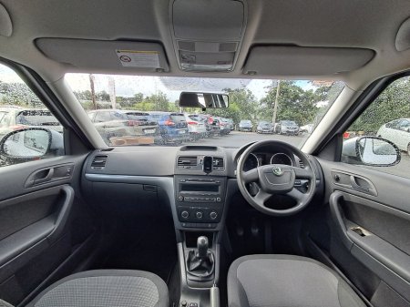 2011 Skoda Yeti - photo 11