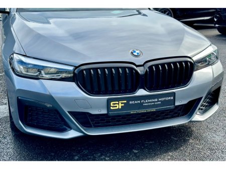 2023 BMW 5-Series - photo 9
