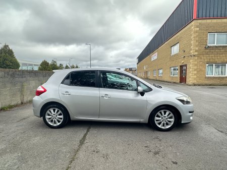 2011 Toyota Auris - photo 5