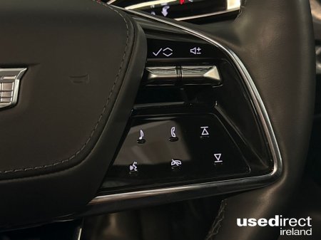 2025 Cadillac Lyriq - photo 23