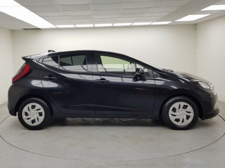 2021 Toyota Aqua - photo 11