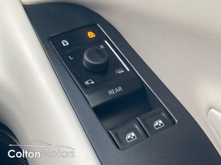 2025 Ford Capri - photo 22