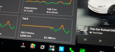 2025 Tesla Model 3 - photo 28