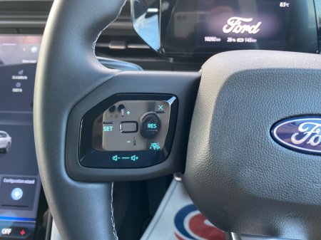 2026 Ford Capri - photo 16