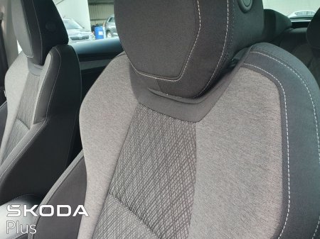 2022 Skoda Karoq - photo 23